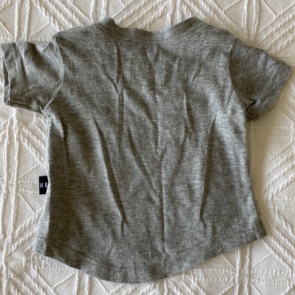 HUX BABY | Baby Tee Shirt | Size 00 - 3 months - Picture 3 of 3
